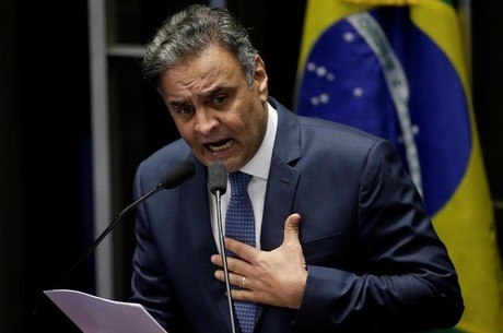 Senado decidiu que Aécio pode retornar às funções