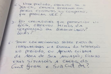 O ex-coronel questiona a existência de mimos da corporação ao coronel da reserva Marco Antonio Augusto