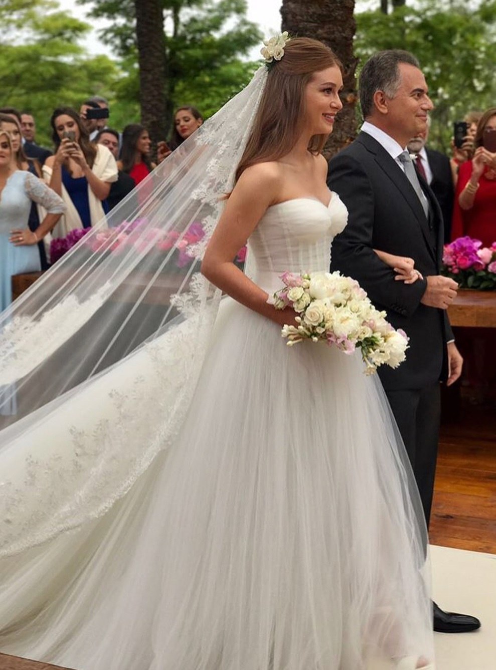 Look: Marina Ruy Barbosa's Wedding, Camila Coelho