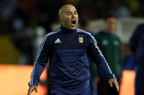 Sampaoli foi responsável por levar Argentina para Copa
