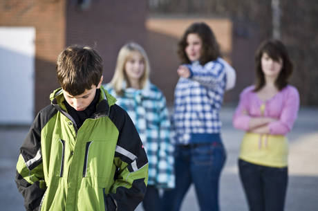 Especialistas em prevenção e combate ao bullying escolar