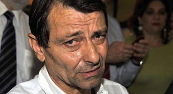 Cesare Battisti é condenado a prisão perpétua por quatro assassinatos