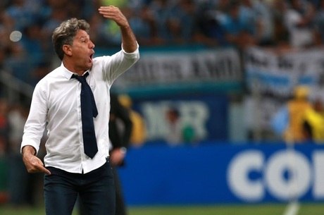 Renato Gaúcho espera evolução do Grêmio até final