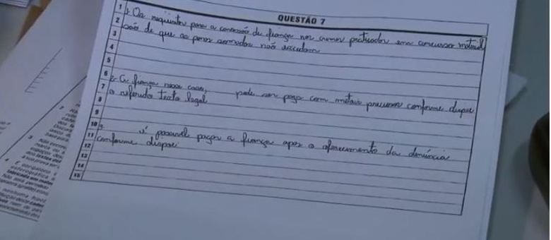 Domingo Espetacular mostra como funcionava esquema que cobrava por aprovação em vestibulares