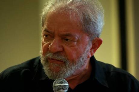 Lula organizou caravana pelo País
