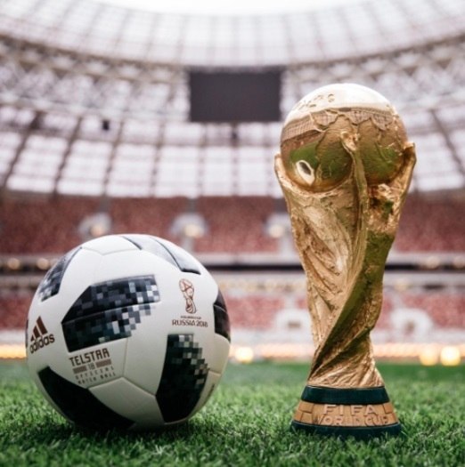 Copa da Rússia terá bola colorida a partir das oitavas de final - 26/06/2018  - Esporte - Folha