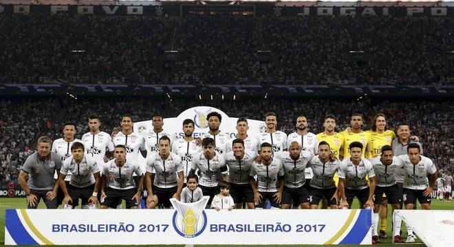 Corinthians alcançou 71 pontos e não pode mais ser alcançado pelo Grêmio