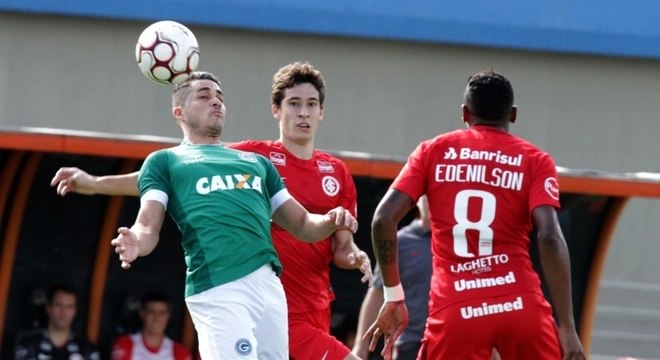 Goiás e Internacional fizeram uma partida bastante disputada no Serra