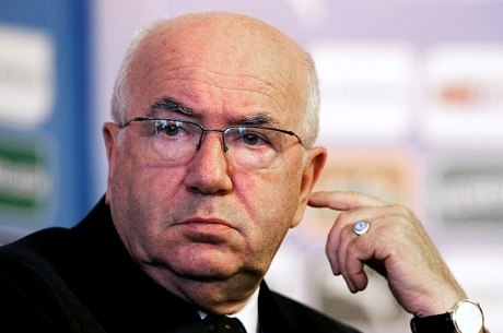 Carlo Tavecchio pediu demissão do cargo