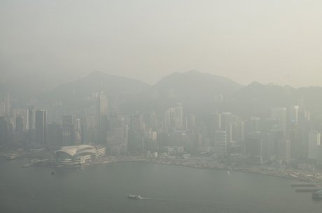 A China se prepara para proibir a venda de carros movidos a combustíveis fósseis