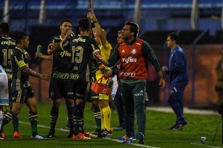 Alberto Valentim não descarta deixar o Palmeiras em 2018