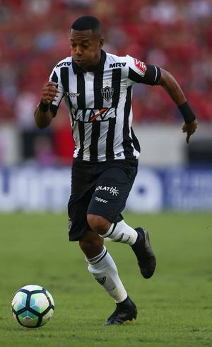 Robinho segue treinando no Galo Robinho segue treinando no Galo