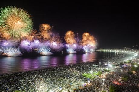 Queima de fogos em Copacabana vai demorar 17 minutos