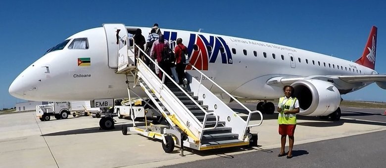 Aeronave Embraer 190 faz a única rota comercial de Nacala; empresa admitiu ter pagado propina para fechar a venda