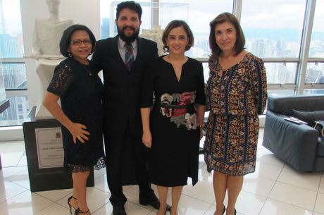 Daldice Santana, Zacarias Pagnanelli, Marisa Santos e Cecília Marcondes