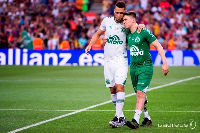 Alan Ruschel e Neto foram dois dos seis sobreviventes da trag&eacute;diaEsportesR7 no YouTube. Inscreva-se&nbsp;&nbsp;