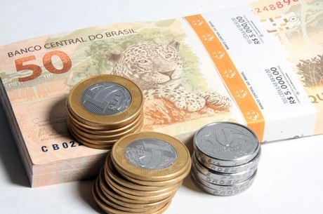 Salário mínimo será de R$ 965 a partir de 2018