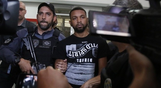 Polícia Civil prendeu Rogério 157 dentro de uma casa na comunidade do Arará