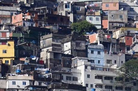 Rocinha recebe obras de urbanismo Rocinha recebe obras de urbanismo