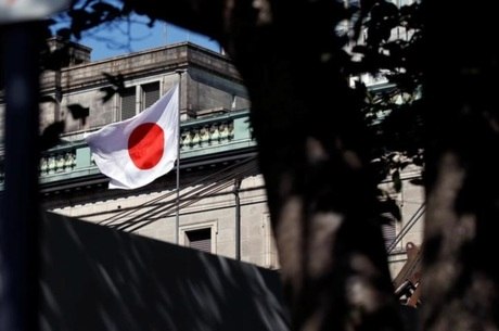 Bandeira do Japão é vista em Tóquio, capital do país