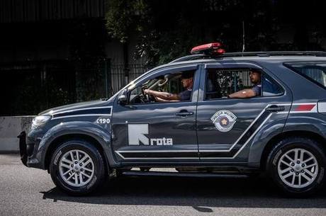 Homem morreu em suposta resistência na zona leste