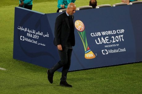 Zidane lamentou demora na tomada de decisão
