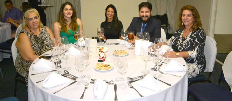 Sandra, Beatriz Quintas, Karina Lajusticia, Zacarias Pagnanelli e Maria Beatriz Sandra, Beatriz Quintas, Karina Lajusticia, Zacarias Pagnanelli e Maria Beatriz