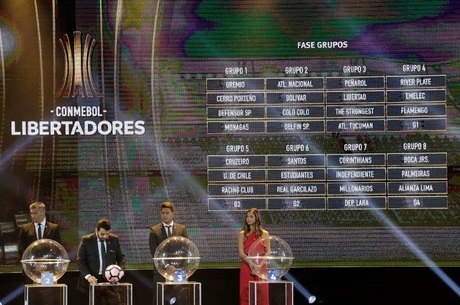 Corinthians ter� duas viagens longas pela frente