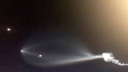 Suposto disco voador causa furor em moradores da Califórnia (Reprodução/Instagram - 22/12/2017)