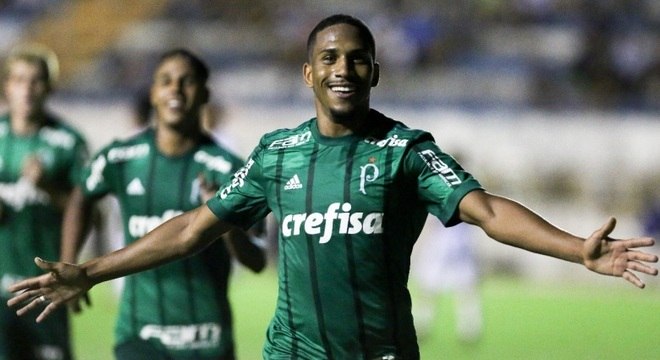 VÍDEO: Promessa enaltece vitória na estreia da Copa São Paulo