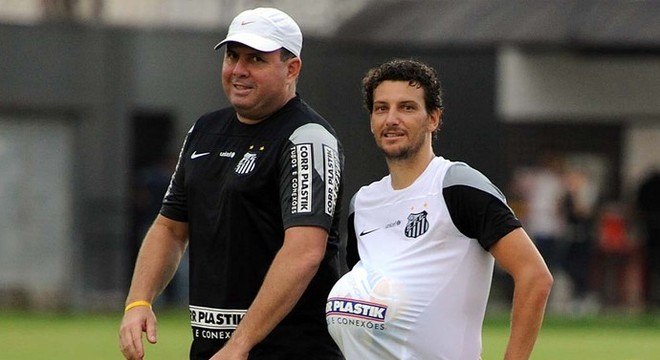 Elano e Marcelo Fernandes foram dispensados. Seriam sombra para Jair Ventura