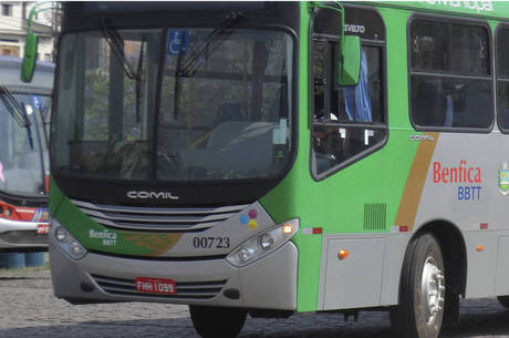 Passagem de ônibus também subiu em Barueri, na Grande SP Passagem de ônibus também subiu em Barueri, na Grande SP