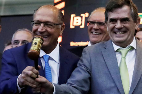 Alckmin classificou o leilão como "um grande sucesso" Alckmin classificou o leilão como "um grande sucesso"