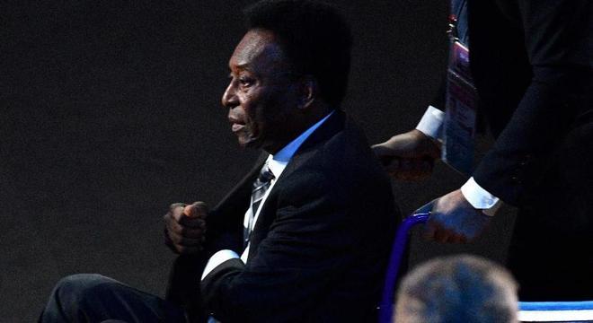 PelÃ© pode ficar fora de sua primeira Copa desde 1958