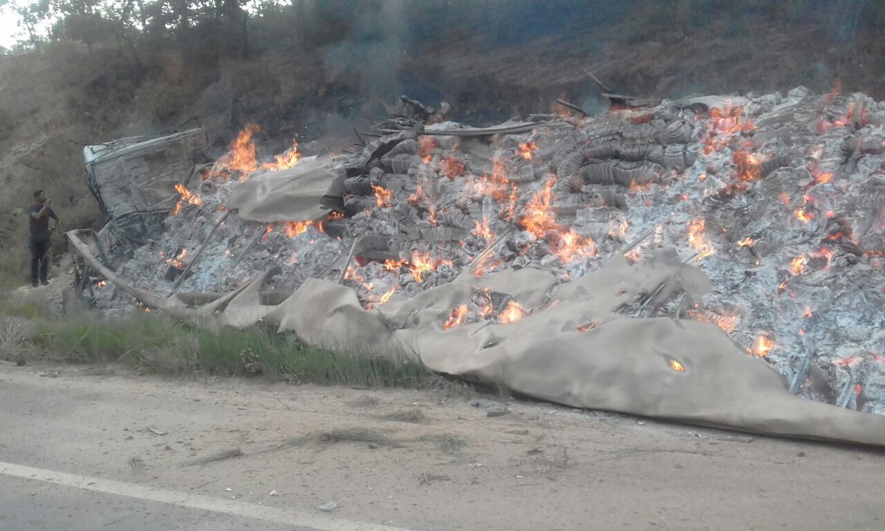 Acidente na BR-251 mata 13 e deixa 39 feridos no norte de MG