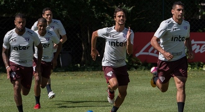 Os times do Campeonato Paulista jogam em qual divisão do