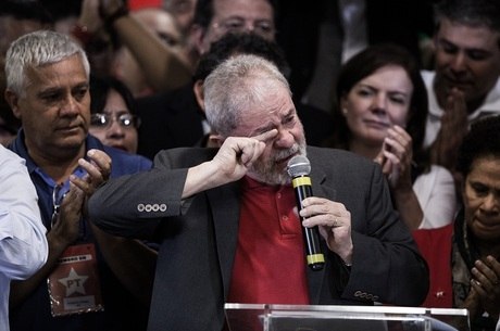 Lula será julgado pleo TRF4 nesta quarta-feira (24)