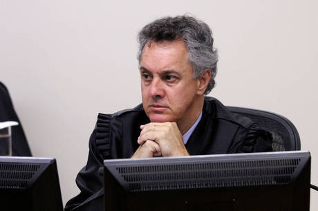 Gebran Neto é relator da Lava Jato no TRF4 Gebran Neto é relator da Lava Jato no TRF4