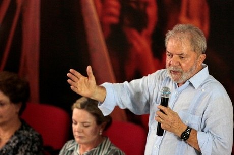 Condenação pelo TRF4 pode deixa Lula fora das Eleições 2018