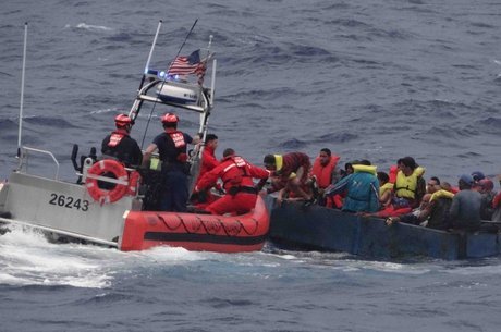 Travessia partindo das Bahamas vem se tornando uma alternativa à tradicional rota pelo México