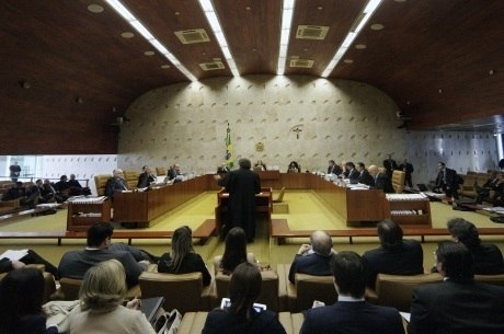 Auxílio-moradia foi aprovado para barrar greve