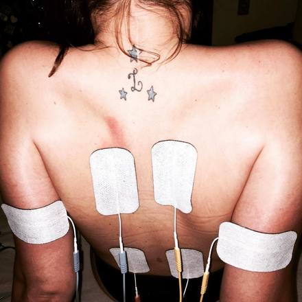 Em suas redes sociais, pouco ou nada reclama da vida... Talvez a bronca seja com os mÃ©dicos que cortaram a sua tatuagem