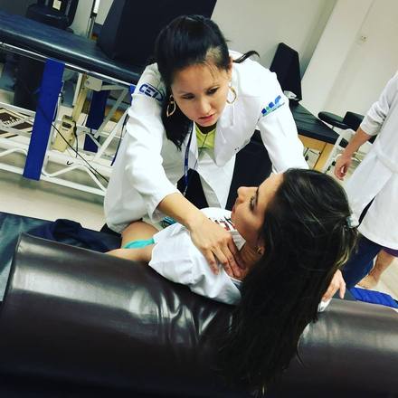 Nas redes sociais, faz questÃ£o de elogiar o trabalho e o carinho de cada fisioterapeuta