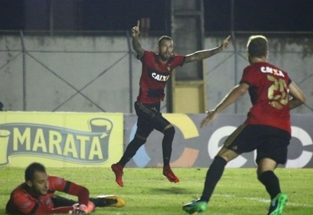 File:Lance da partida Santos 0 x 1 Sport Recife, válida pela 10ª