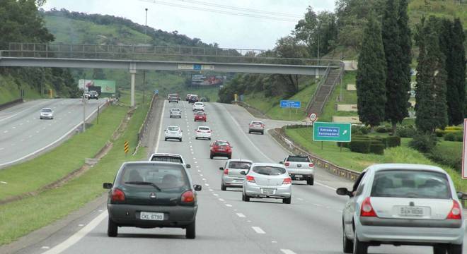 Motociclista morre em acidente na Rodovia Castello Branco, em