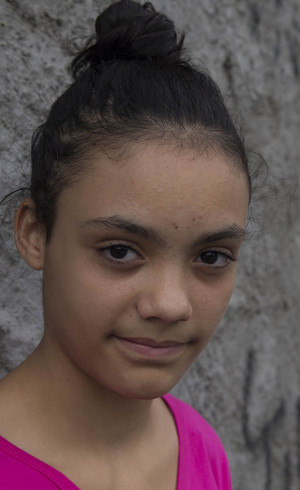 Isabela Gonzaga, 13, reclama que está há duas semanas sem aulas