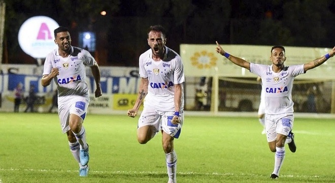 Mancuello comemorou seu primeiro gol com a camisa do Cruzeiro