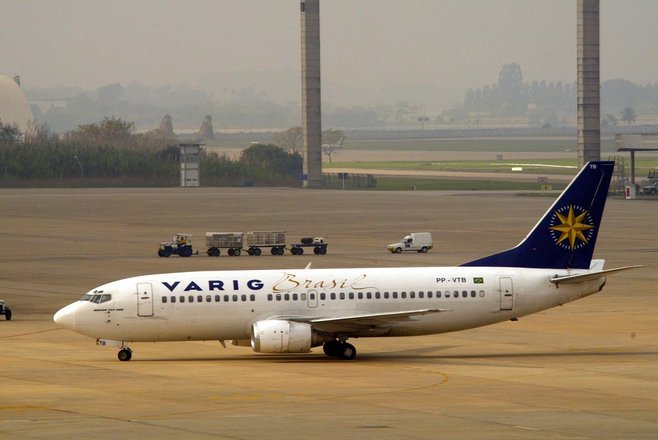 Primeira companhia a&eacute;rea brasileira, a Varig voava para 59 destinos quando foi desativada, em 2006, encerrando um ciclo de 79 anos de opera&ccedil;&atilde;o. Parte da empresa foi adquirida pela Gol, que ainda manteve a pintura dos avi&otilde;es por algum tempo. Mas aos poucos a marca desapareceu
