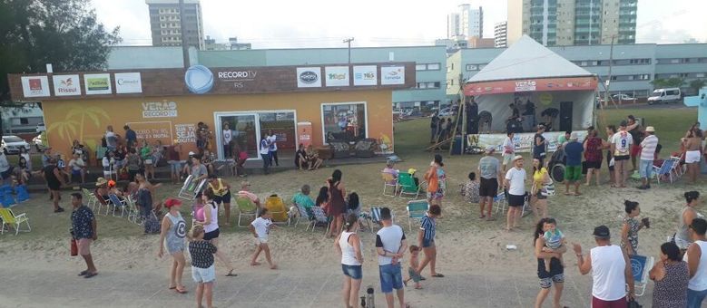 Record TV RS celebra o sucesso de mais uma cobertura de Verão em Tramandaí