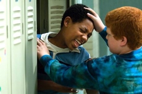  criança está sofrendo bullying